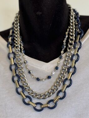Lia Sophia "Wayfarer" Navy Blue and Silver Chain Link 3-1 Statement Necklace